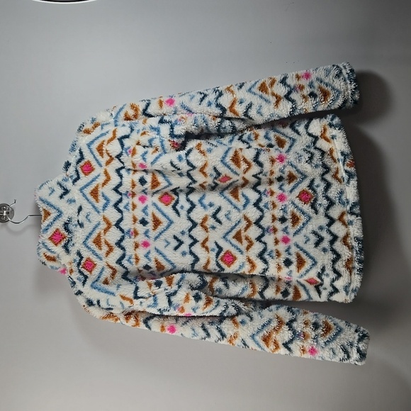 Eddie Bauer Aztec Plush Pullover - Picture 6 of 6